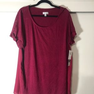 NWT 14th & Union Burgundy Woven Pleated Back Tee